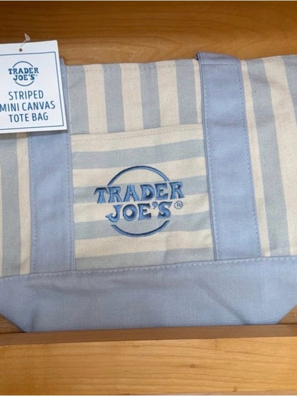 New Striped Trader Joes Mini Tote - Limited Edition
Set of 4 - Picture 5 of 5